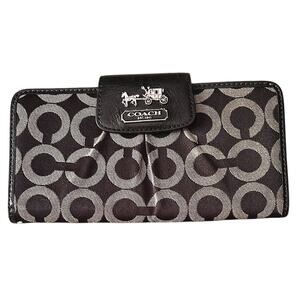 Coach Vintage Signature Madison Op Art Horse & Carriage Black & Silver Wallet